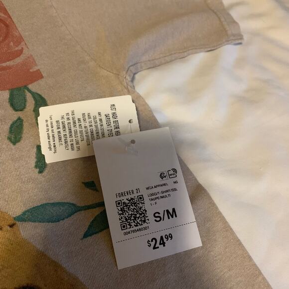 NWT Forever 21 Notorious BIG Taupe Shirt - Picture 5 of 6